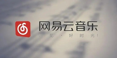 马凡舒泳装掉落图片中文版