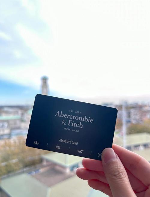 英国兼职一个月多少钱